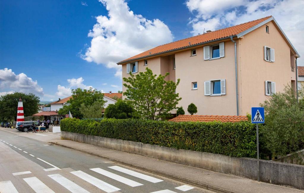 Apartments Dunja Малинска Екстериор снимка